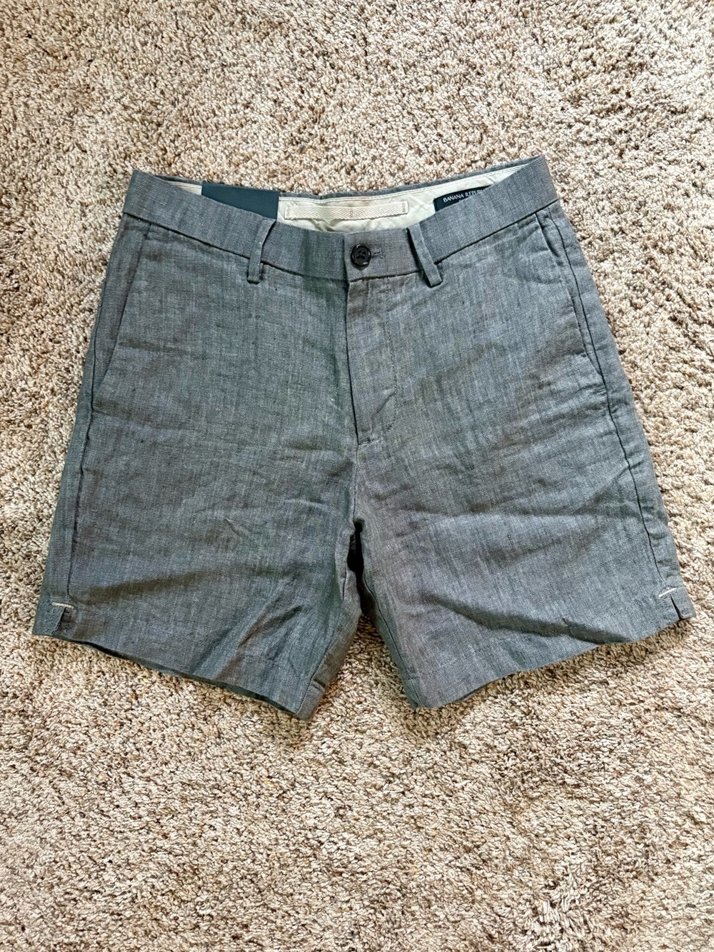 NWT!!!!  Banana Republic Linen 7 inch Shorts